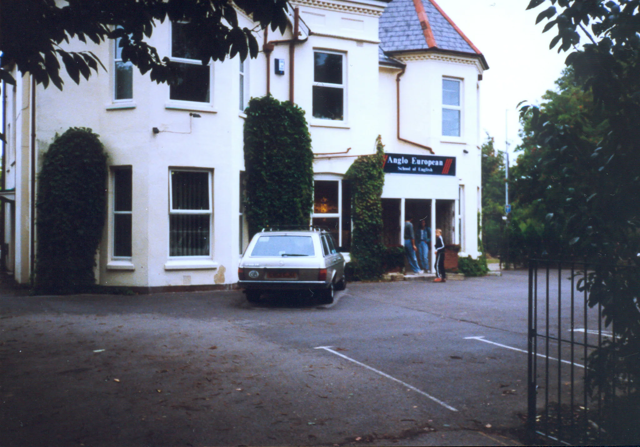 Gallery Image 29