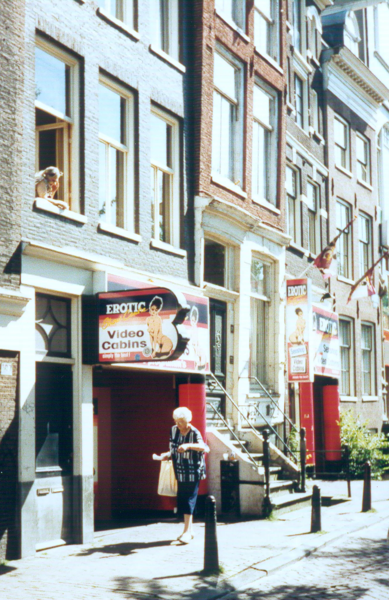 Gallery Image 19