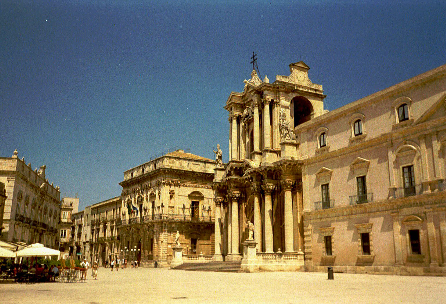 Gallery Image 74