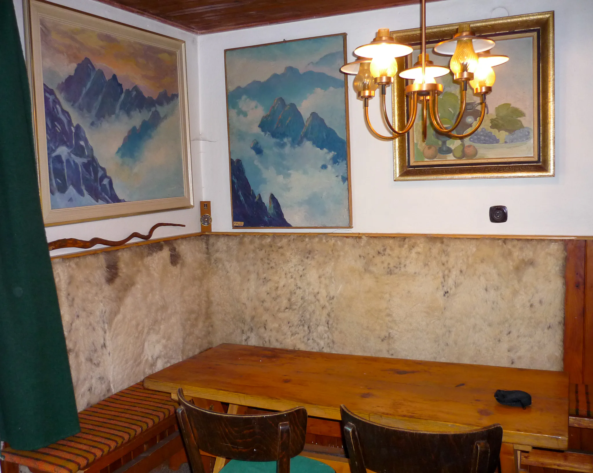 Gallery Image 14